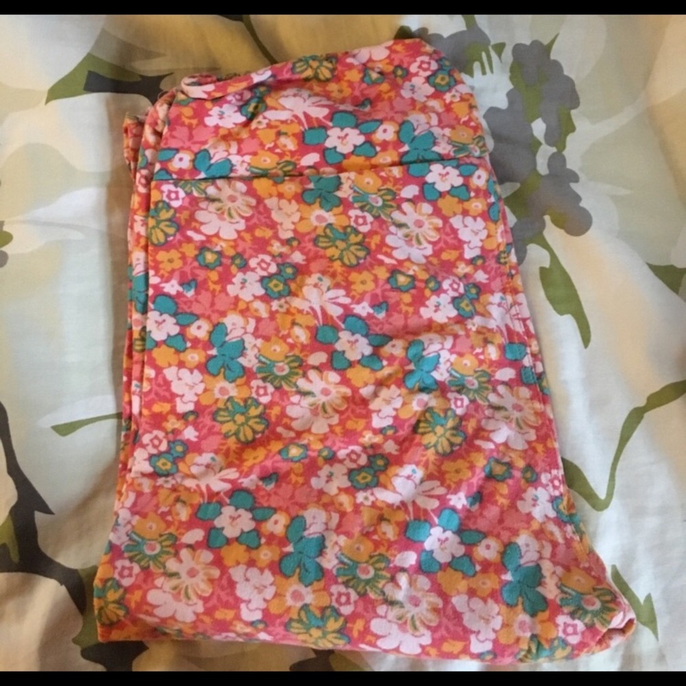 Relist - LuLaRoe OS Leggings